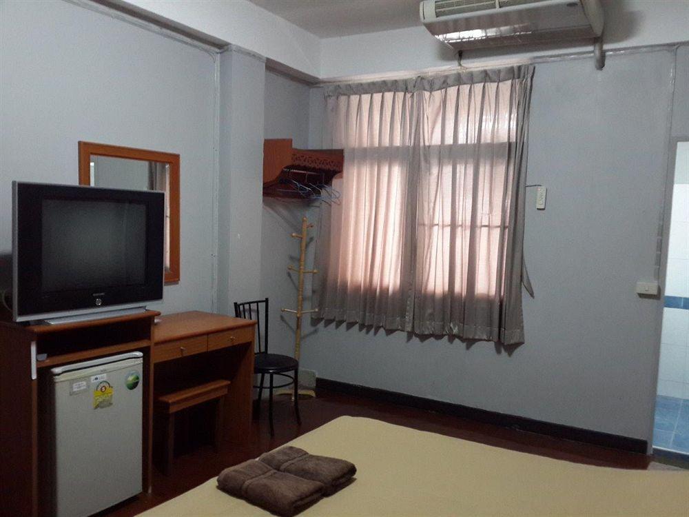 White Orchid Inn I Bangkok Buitenkant foto